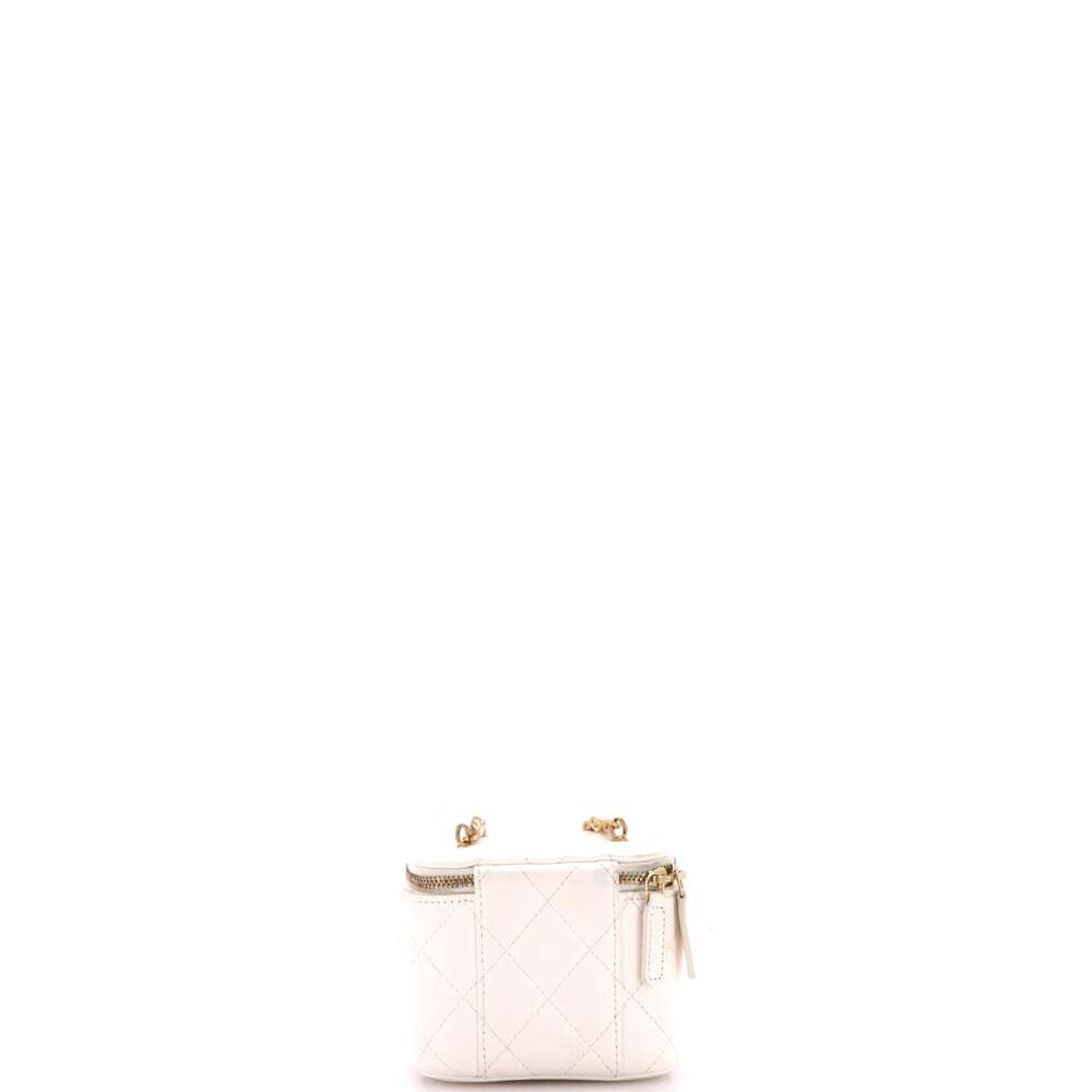 Chanel Pearl Crush Vanity Case With #244769C24B - Picture 3 of 8